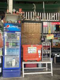 ปุ้ม กะเพราวัดใจ  
