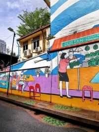 Colourful alleys in Bukit Bintang!