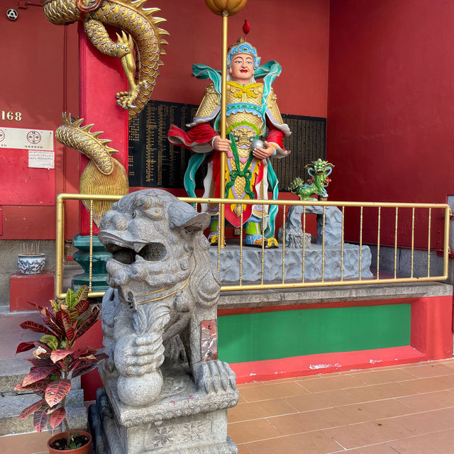 Guan Di Temple: Chinatown's Haven