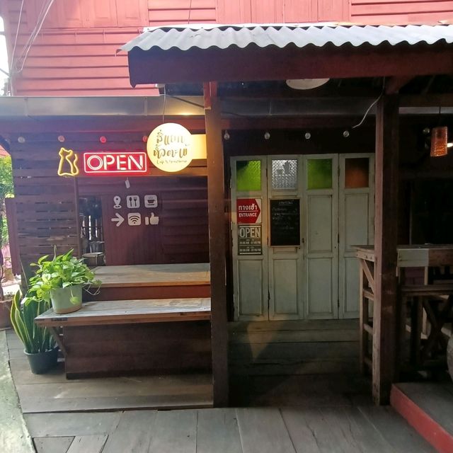 ชมตลาดเก่าหัวตะเข้ ชุมชนริมน้ำ