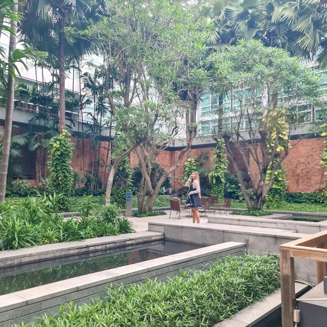 เปลี่ยนบรรยากาศไป staycation โรงแรมห้าดาวกลางกรุง