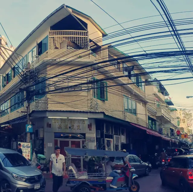 今時今刻,能讓你感受番五六十年代之老香港只有泰國China Town.