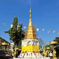 วัดลอยเคราะห์  เชียงใหม่