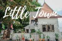 Little Town Sriracha