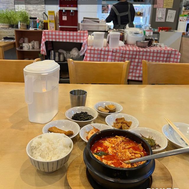【大阪グルメ】難波"優しい"オモニが作る韓国家庭料理