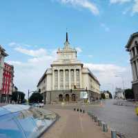 🇧🇬ブルガリア ソフィア 威厳漂う"旧共産党本部"!! 