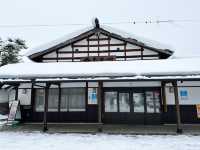 陸奧小京都~冬季角館武家屋敷雪景｜新幹線復古車站