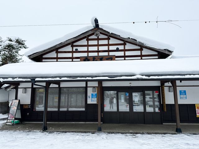 陸奧小京都~冬季角館武家屋敷雪景｜新幹線復古車站