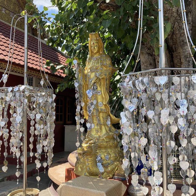 วัดก็สวย สายมูก็ปัง ‘วัดศรีสุพรรณ’