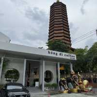 Hong Di Coffee (อั่งตี๋ คอฟฟี่) คาเฟ่สวยสไตล์จีน