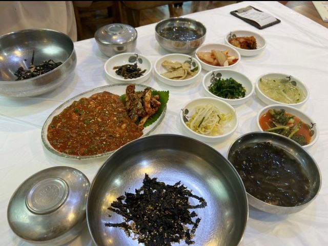 갑오징어 모양의 양념순살꽃게가 맛있는 미락식당!