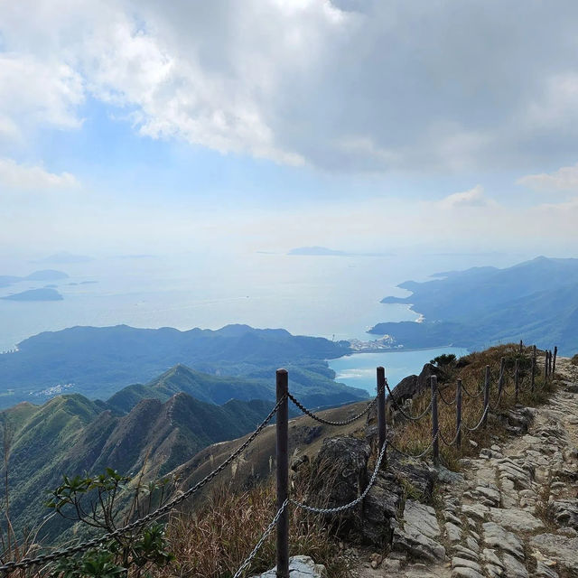 開心行下鳳凰山