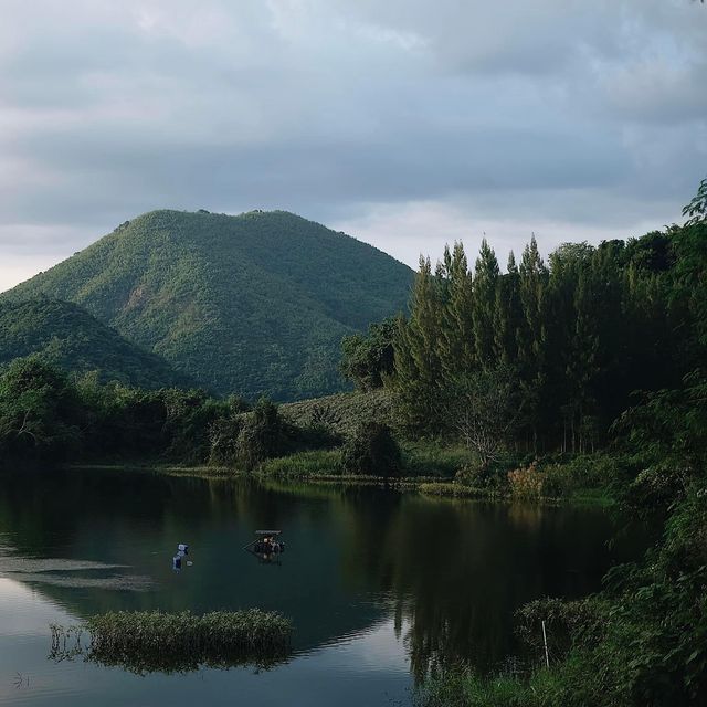 นอนกางเต็นท์กลางป่าสนที่ราชบุรี 🏕️
