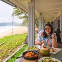 ที่พักหนึ่งเดียวที่ติดหาดกะรน วิวทะเลทุกห้อง