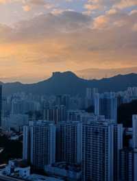 黃昏下的【平山】,果然與衆不同,好靚呀!