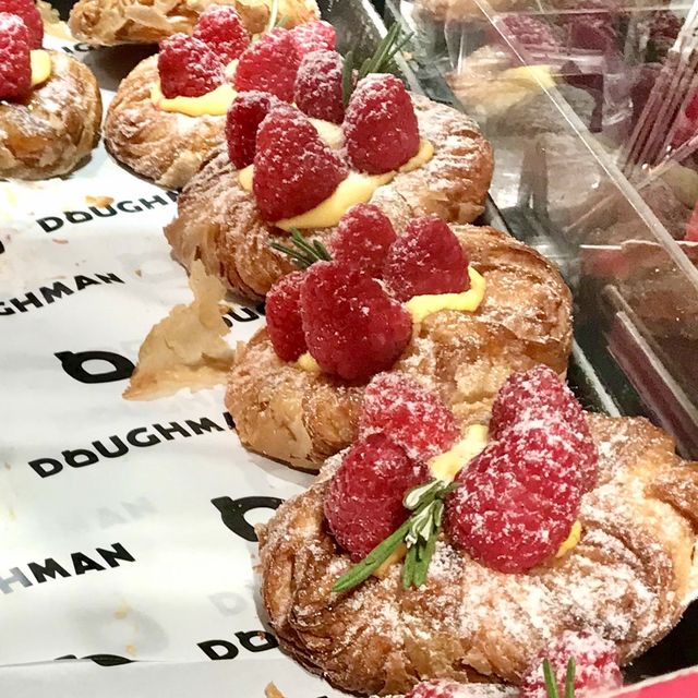 Super Airy Croissants and Pastries