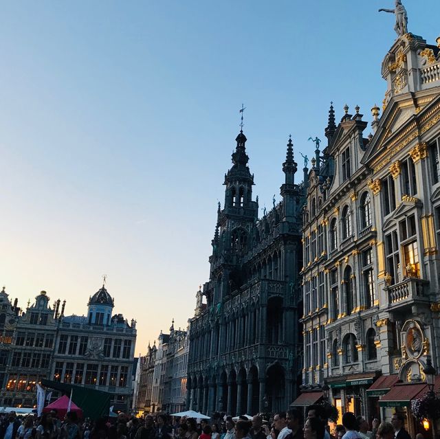City walk in the centre of Brussel🌎
