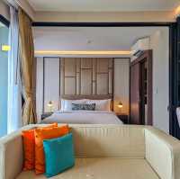 โรงแรมภูเก็ต สวยอลังการ กลิ่นอายสถาปัตยกรรมสุโขทัย