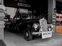 คาเฟ่สไตล์วินเทจ Coffee Talk Old Phuket Town