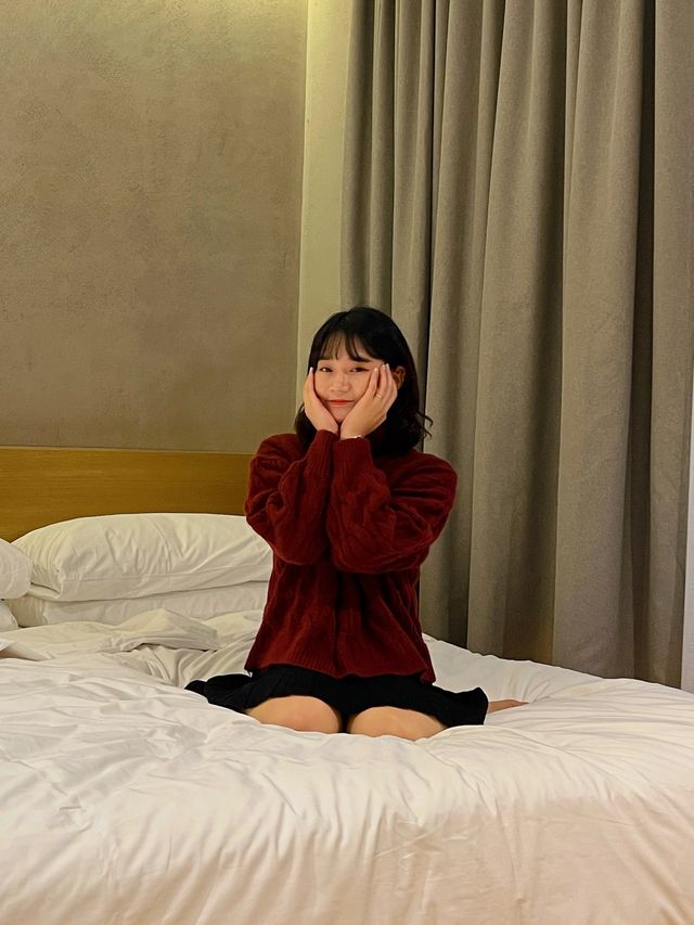 친구들과 연말파티에 추천하는 감각적인 호캉스 호텔