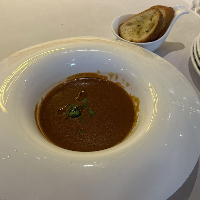 【中環法國菜餐廳】為食妹軍團推介,口碑絕佳! 【中環法國菜餐廳】為食妹軍團推介,口碑絕佳!