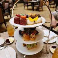 Fanciest high tea in SGs #1 Hotel