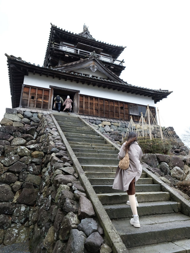 ปราสาทมารุโอกะ(Maruoka Castle) เมือง Fukui