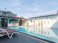 มานอนนี่ได้นะ Mee jai Pool view KohLarn 