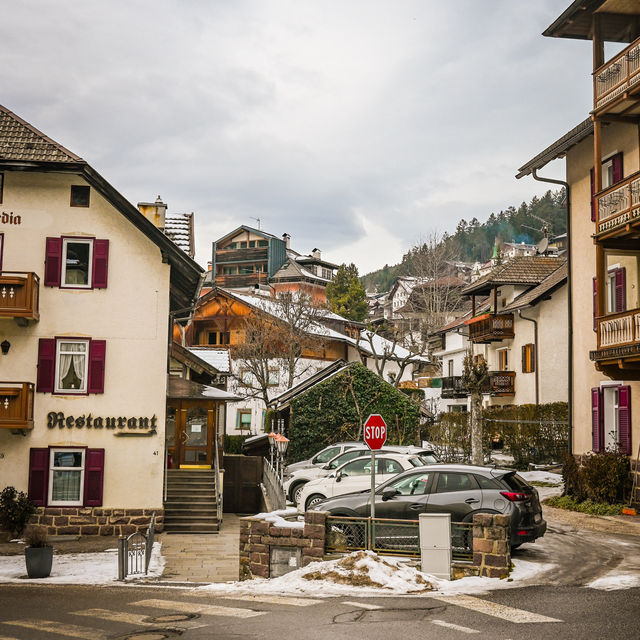 A Winter Afternoon Stroll in Ortisei: Alpine Charm at Its Best