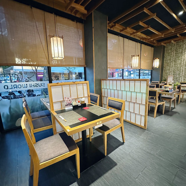 Japanese Sensation: Dinner at Sushi World, Ho Chi Minh 🇻🇳