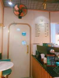 中西交融的上環荷李活道Cafe