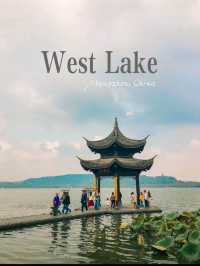 The Beautiful West Lake in Hangzhou 🇨🇳