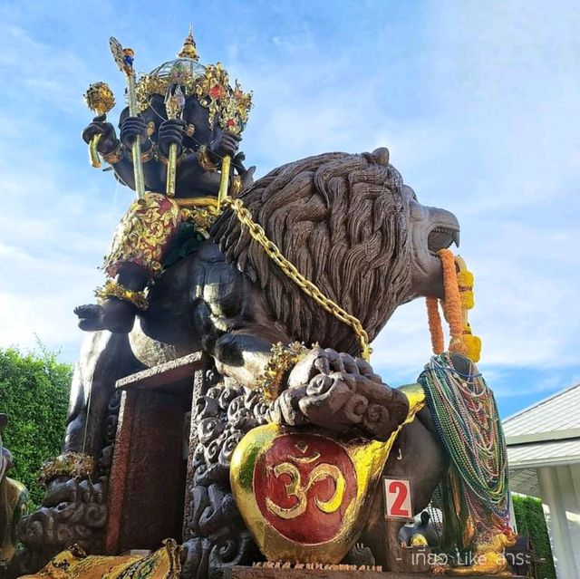 แลนมาร์คสายมู 𝐏𝐡𝐨𝐞𝐧𝐢𝐱 ประตูชั้น 6
