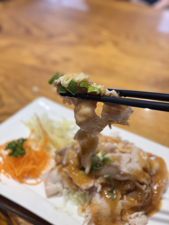 古蹟林百貨，滿滿日式復古懷舊感。