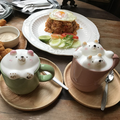 くまさん🐻‍❄️3Dラテアートが可愛すぎるバンコクカフェ | Trip.com バンコク