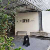 Reno Hotel Bangkok 