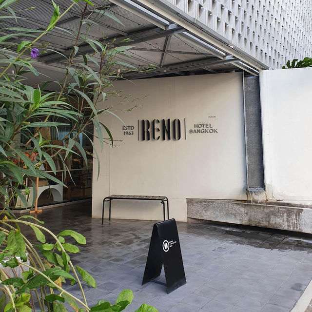 Reno Hotel Bangkok 