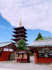 วัดเซนโซจิ (Senso-ji)