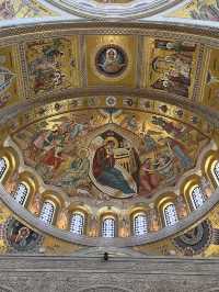 最金碧輝煌的東正教主教堂：塞爾維亞聖薩瓦教堂🇷🇸⛪️🔔😍