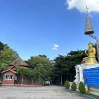วัดสวยงาม พระพุทธรูปองค์ใหญ่ 