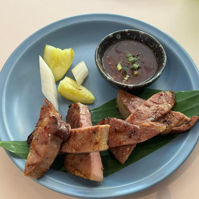 ชู้ลาวชู้รส ส้มตำสูตรลาว ที่เอาใจคนกรุงไปเต็มๆ