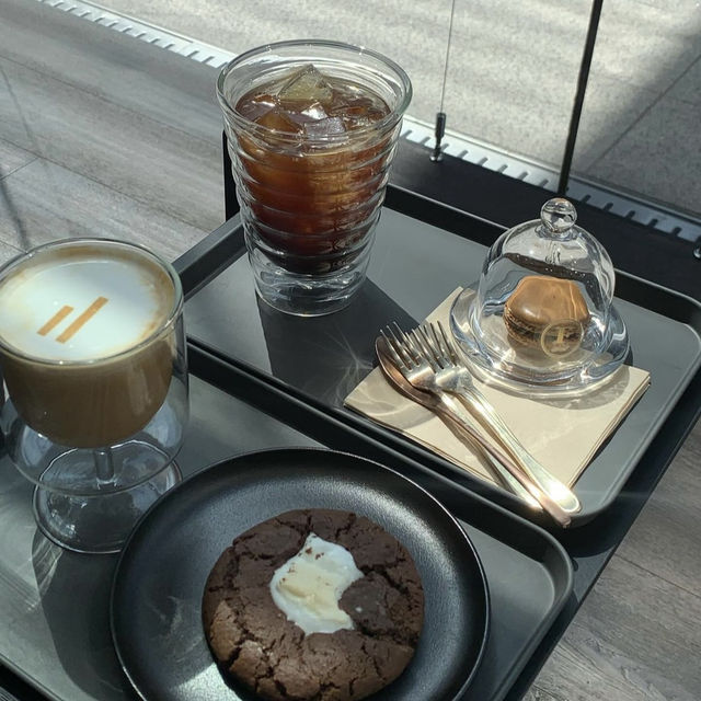 【韓国】オシャレなスタディールームのような雰囲気のカフェ