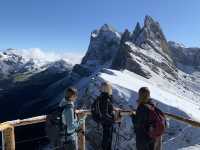 A Snowy Surprise at Seceda: Autumn Bliss in the Dolomites 