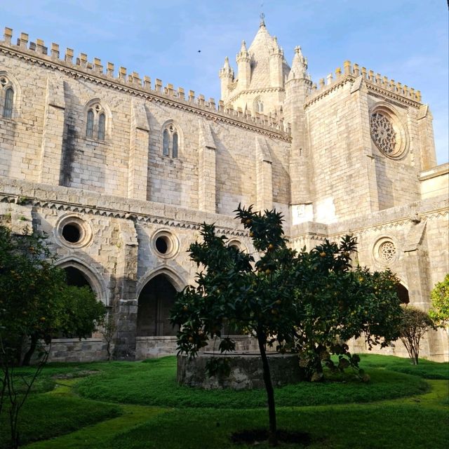 Exploring Timeless Majesty: A Journey to Evora, Portugal