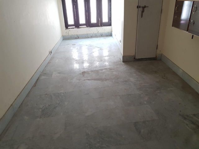 Burhan Centre Hotel And Hostel In Faisalabad