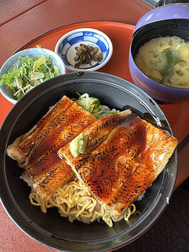 松島湾を眺めながら味わう、宮城海の幸。