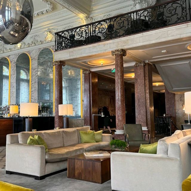 The London Edition