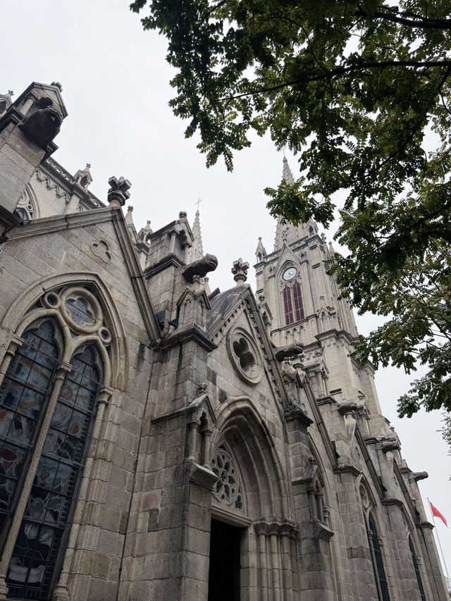 โบสถ์สไตล์ Gothic สวยๆที่ Guangzhou 