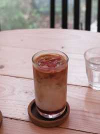 沙巴亞庇咖啡探店：必試抹茶斑斕Latte