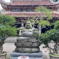 Explore the famous mable mountain in Danang 